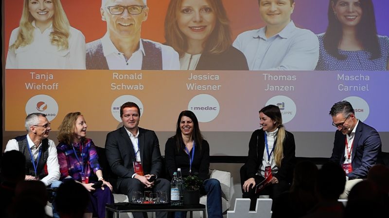 Die Podiumsdiskussion beim DWSC24 zum Download